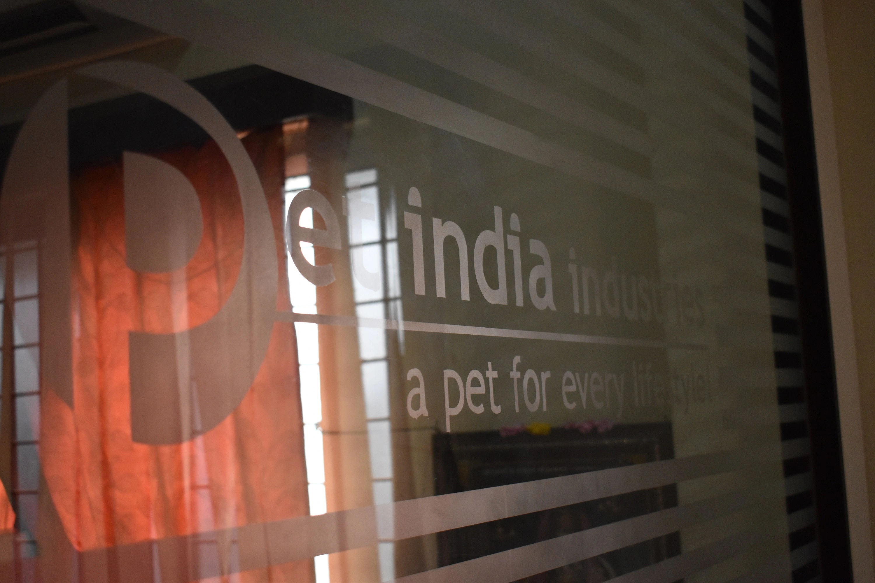 pet-india-industries-slide-1